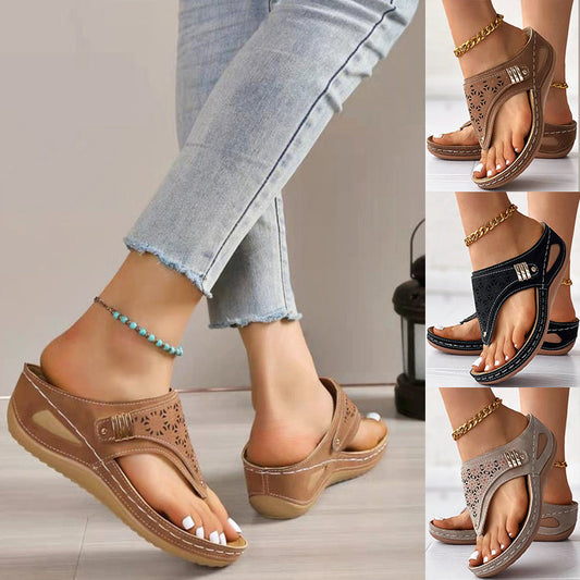 💥2026 HOT SALE🔥Women's Soft Sole Hollow-Out Sandals👟