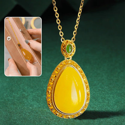 🔥New Arrival🔥Elegant Lucky Flower Pendant Necklace
