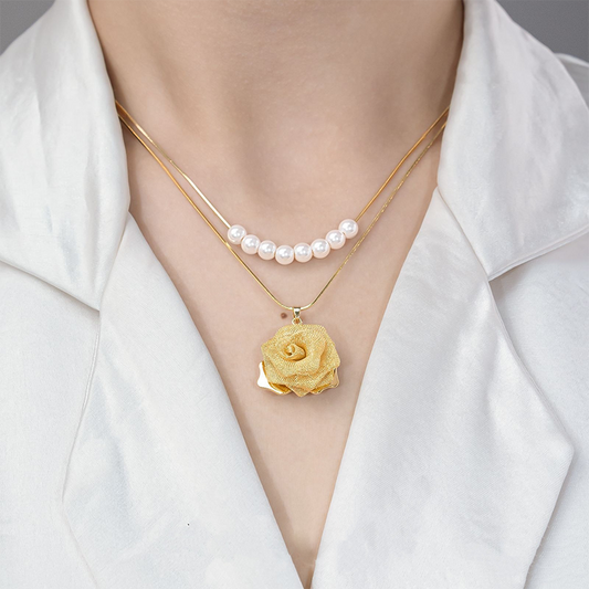 💕New Arrival💕3D Rose & Pearl Double Layered Necklace (2 set suits)