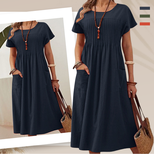 Women’s Pleated Dress with Short Sleeves and Pockets
