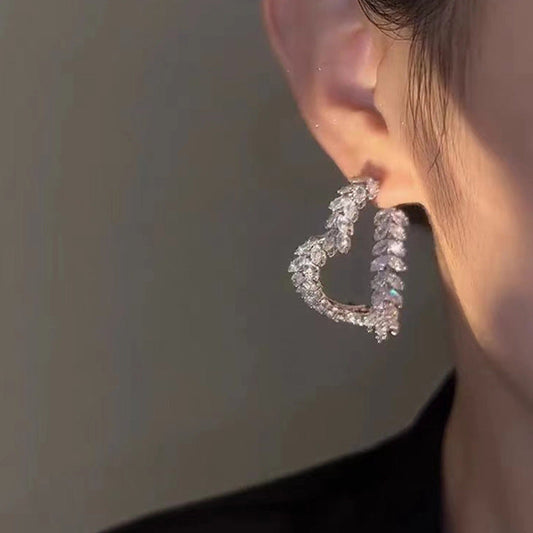 ❣️Love Wheat Crystal Earrings